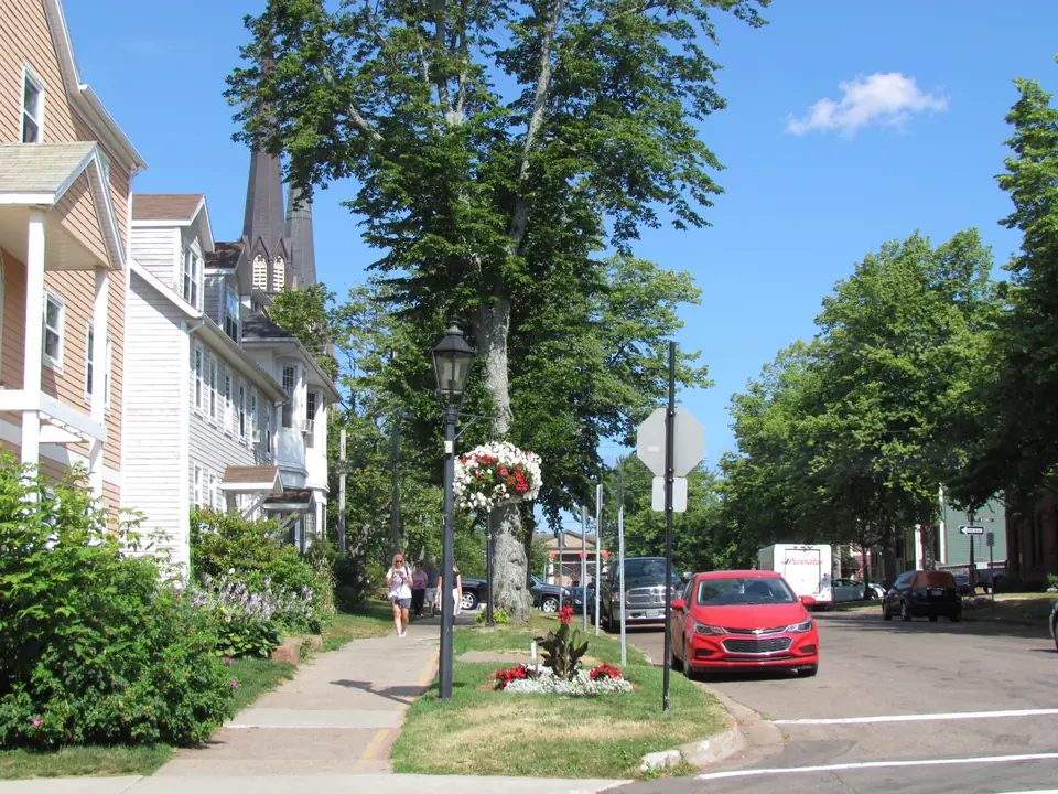 Great George Street toward St. Dunstan's