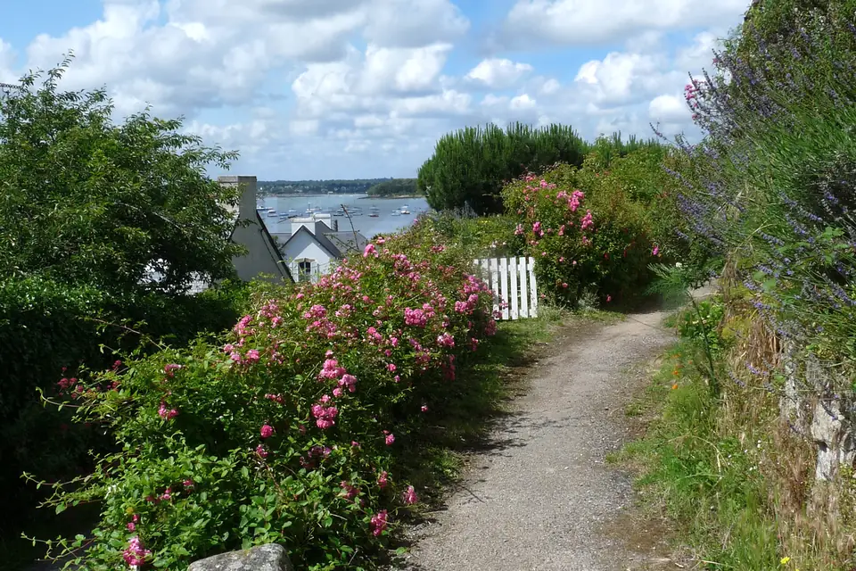 Île aux Moines, lanes and beaches