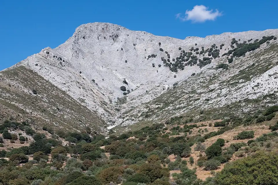 The highest peak in the Cyclades, from the Filoti side
