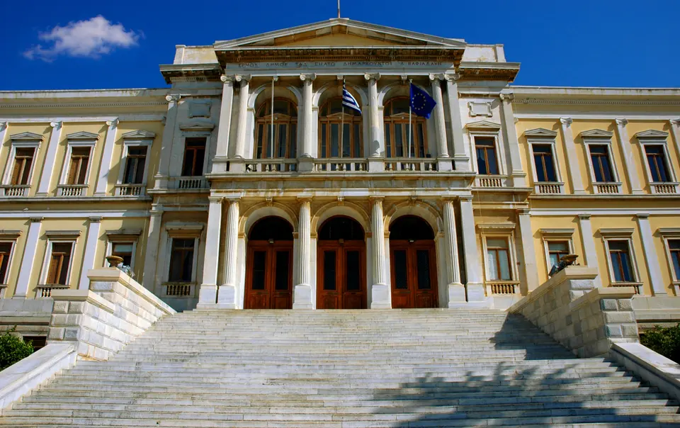 The marble square and Ziller's town hall