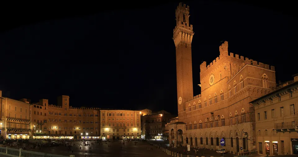 Siena, the Piazza del Campo
