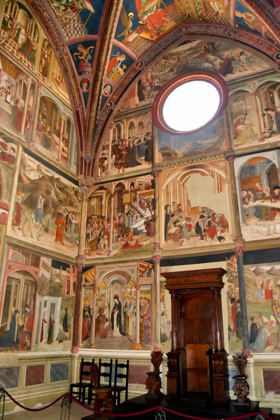 Atri's frescoed cathedral