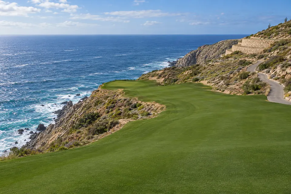 Cliffside golf at Quivira