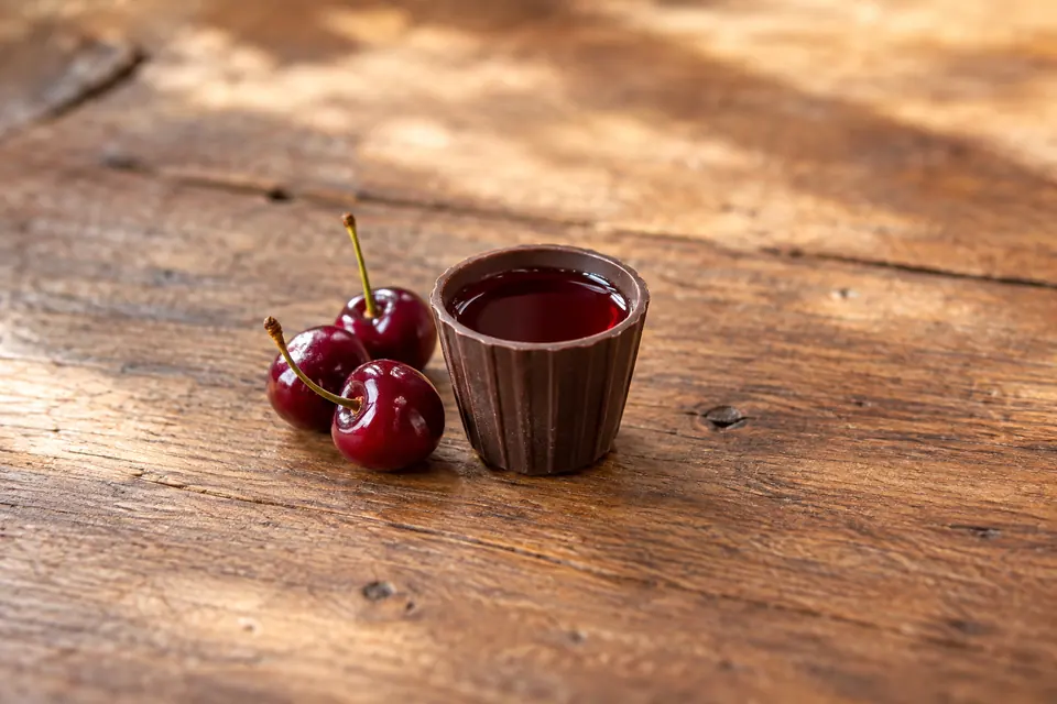 Ginja de Óbidos in its little chocolate cup