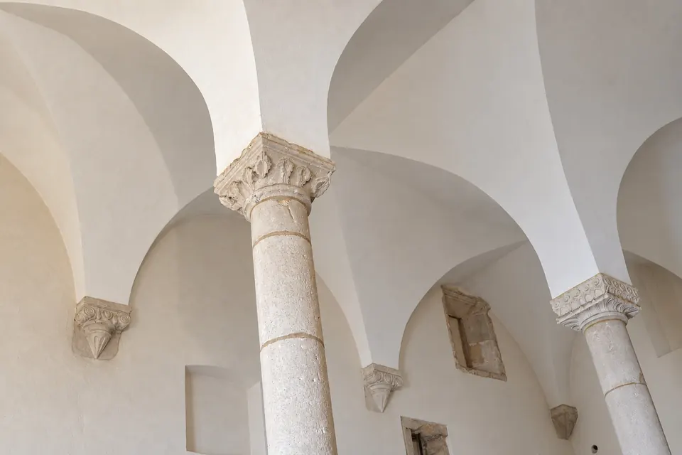 The vaulted room of the medieval synagogue