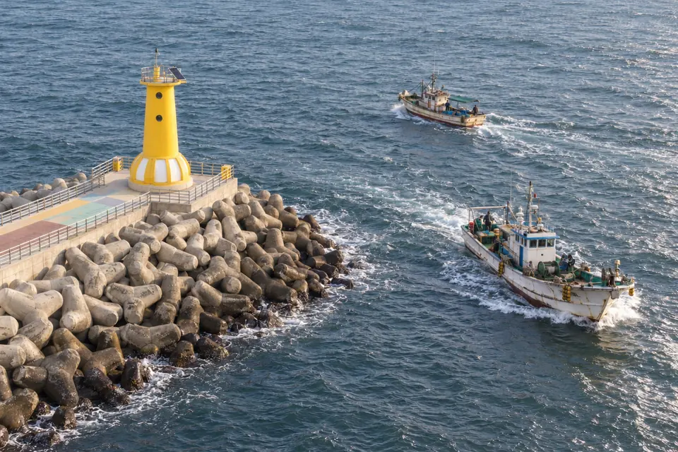 Jumunjin breakwater and fishing boats