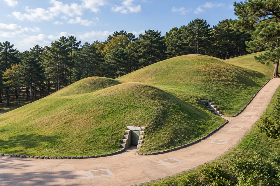 The Songsan-ri royal tomb mounds