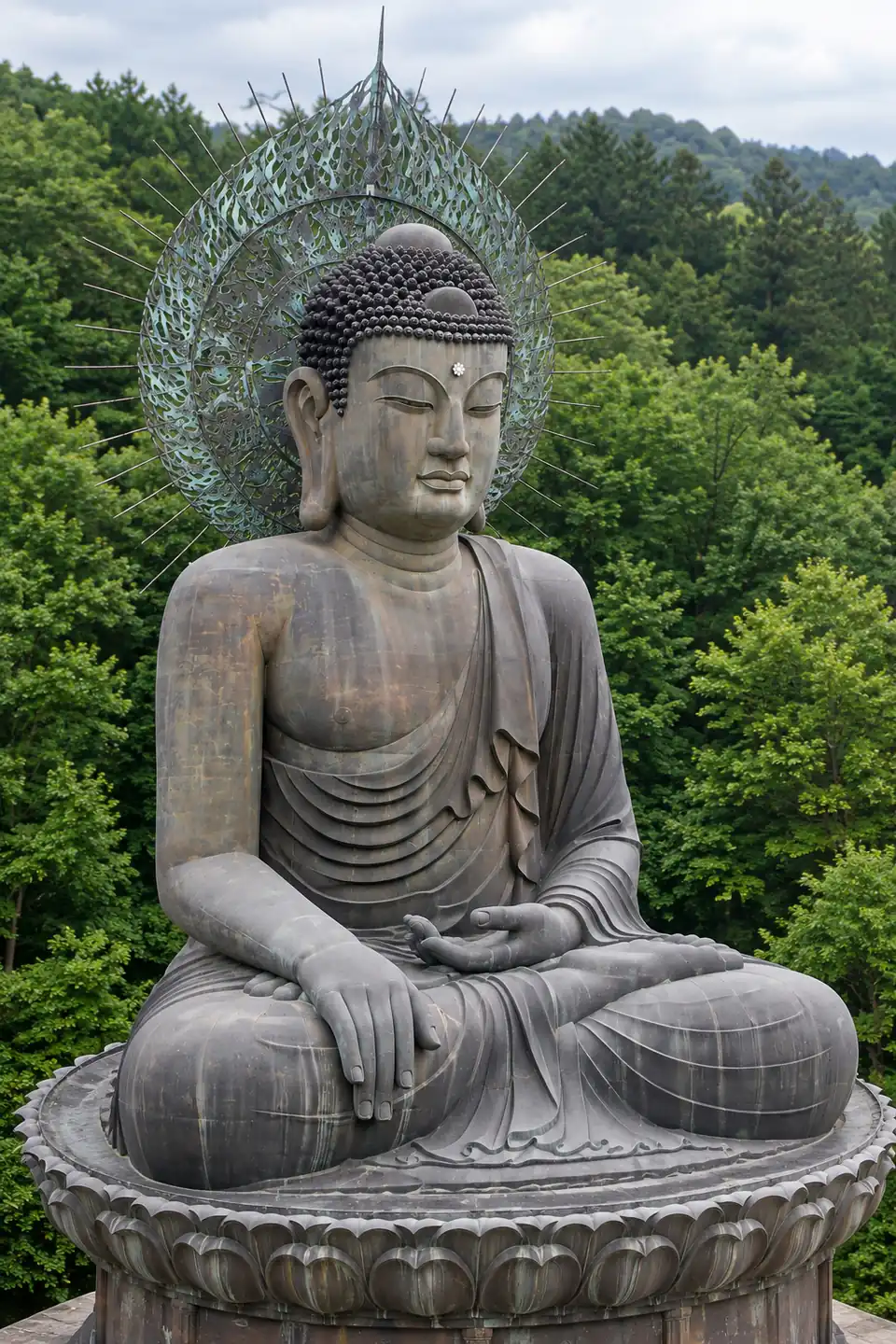 The great bronze Buddha at Sinheungsa