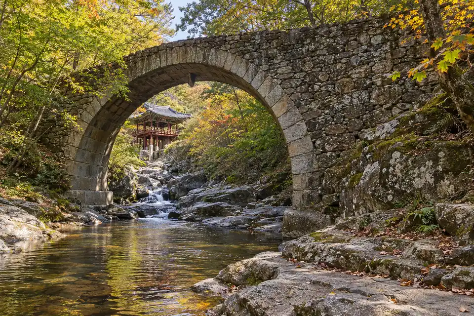 Seungseongyo, the stone arch bridge at Seonamsa