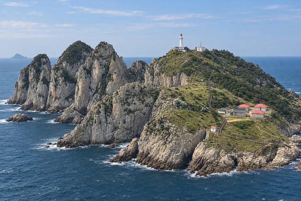 The lighthouse island at Somaemuldo