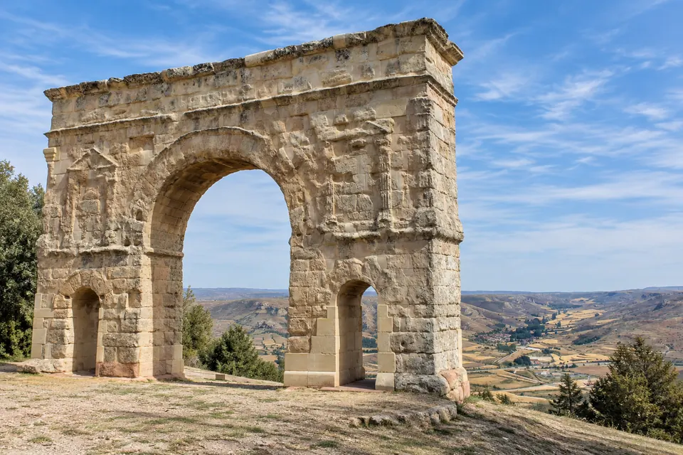 The triple triumphal arch of Medinaceli