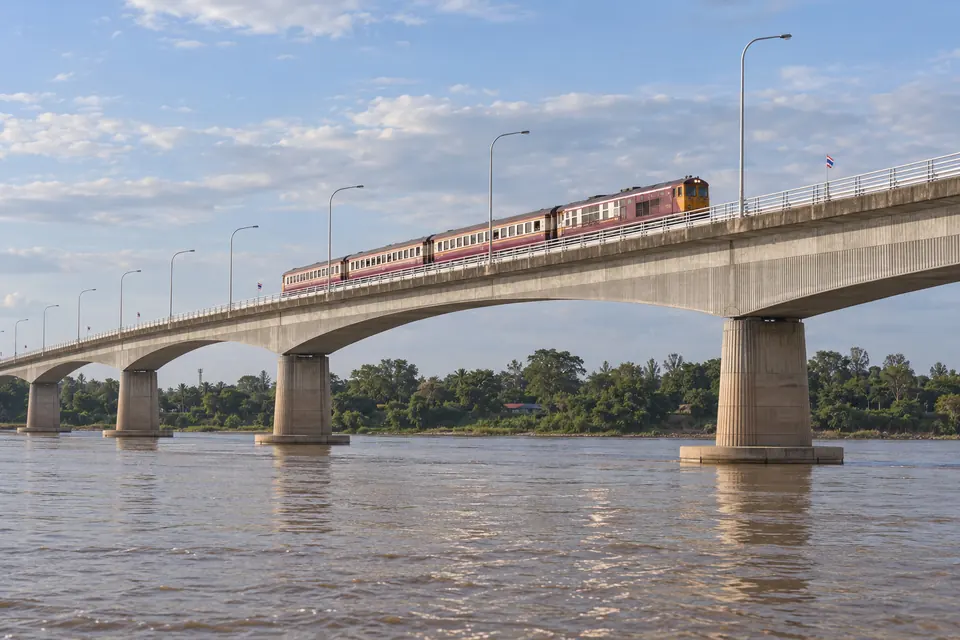 The Friendship Bridge with a train on the central track