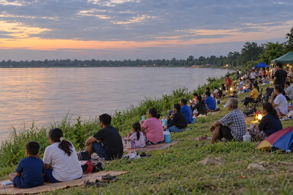 Crowds on the riverbank for the Naga fireballs