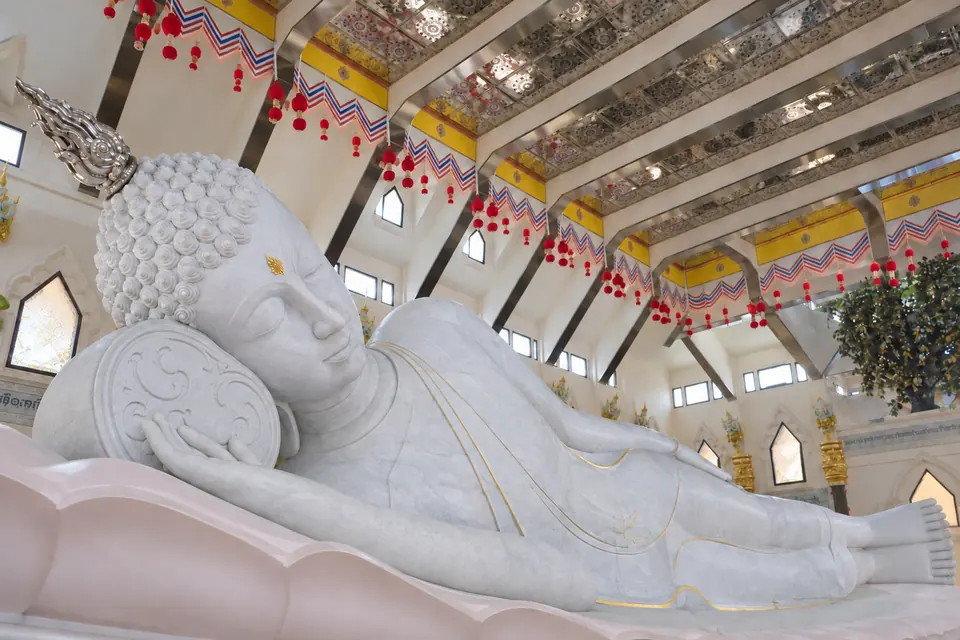 The white marble reclining Buddha at Wat Pa Phu Kon