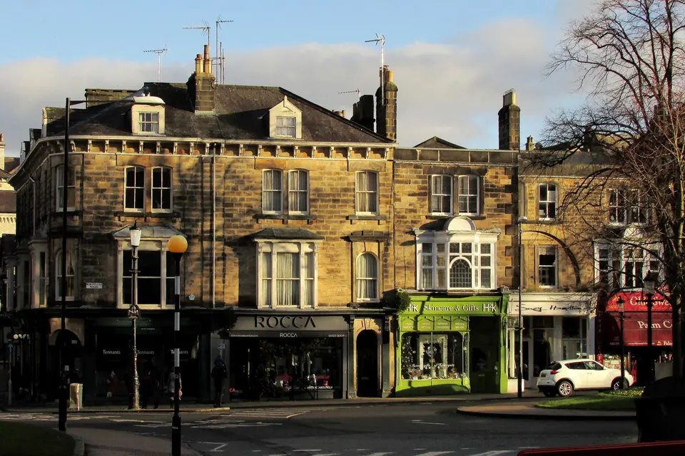 Shops and cafes of the Montpellier Quarter