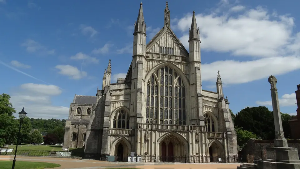 Winchester Cathedral west front across the close